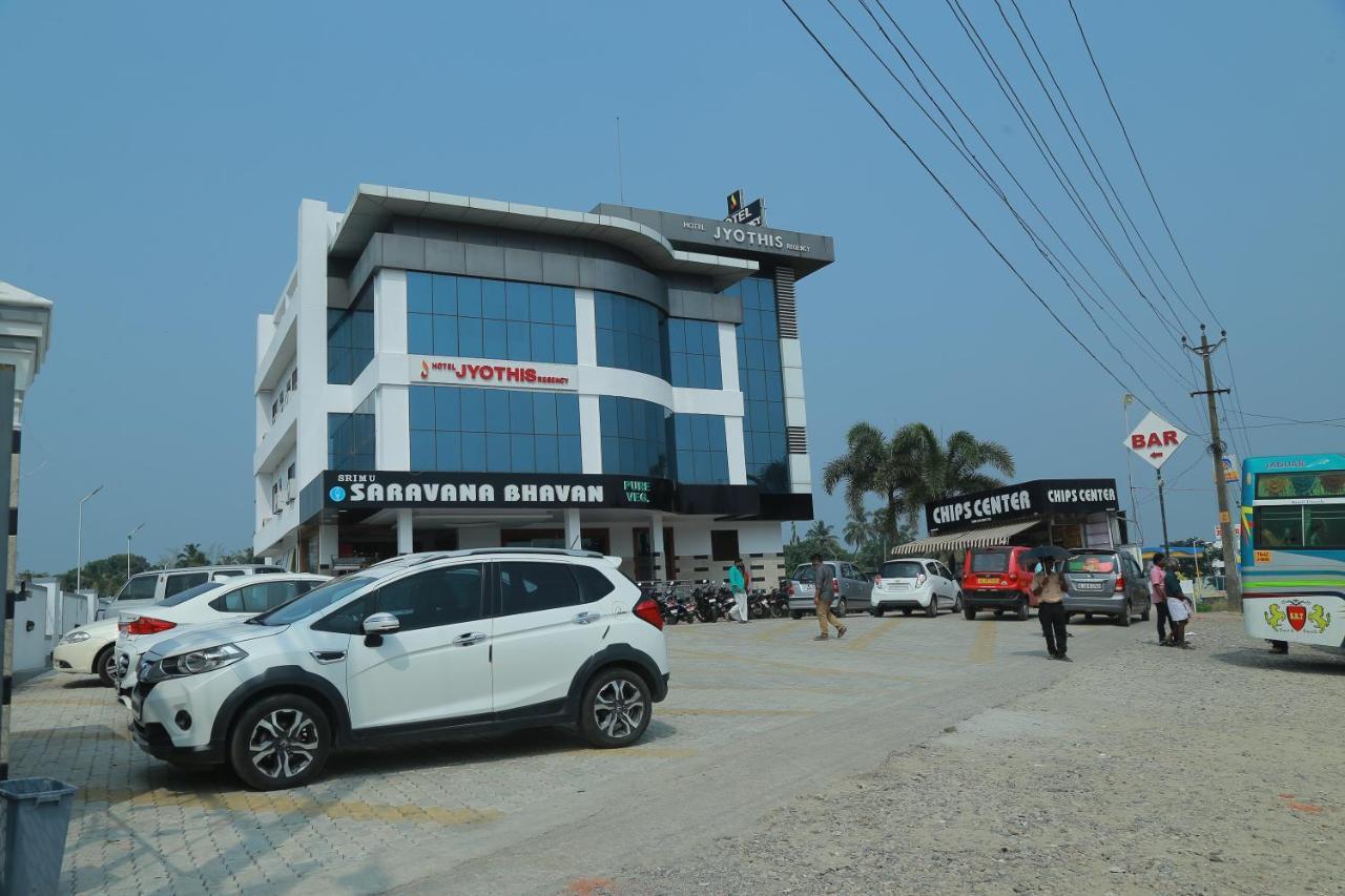 Hotel Jyothis Regency Palakkad Exterior photo